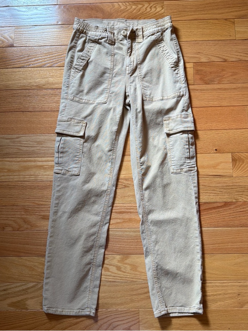 American Eagle Women’s Cargo Pants - Tan, Size 2 Short